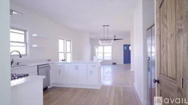 Main picture of 79 Congress St