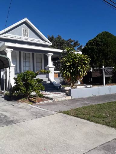 Main picture of 2513 W Abdella St