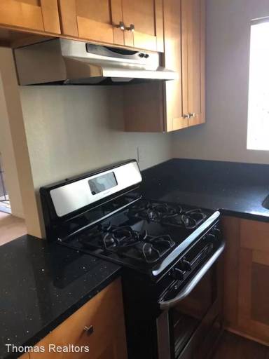 Main picture of 4575 Arizona St
