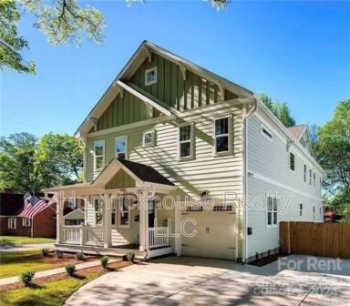Main picture of 2520 Greenland Ave
