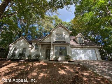 Main picture of 105 Rosewood Cir