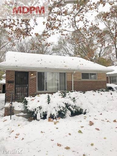 Main picture of 20451 Helen St