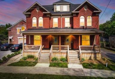 Main picture of 300 Wilson Ave
