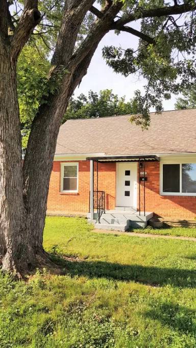 Main picture of 1714 Colony Ct