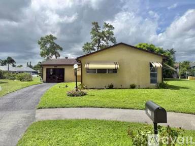 Main picture of 7257 Pine Park Dr N