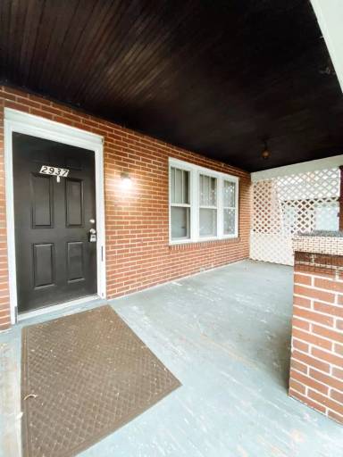 Main picture of 2937 Sacramento Ave