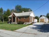 Main picture of 133 E Forbush Ave