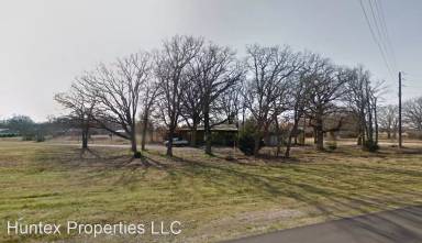 Main picture of 5310 State Highway 69 S