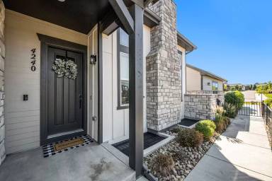 Main picture of 4240 Grand Park Dr