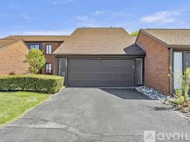 Main picture of 3069 Lindenwood Dr