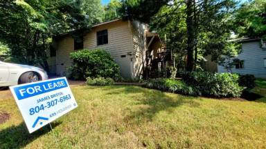 Main picture of 2302 Boulder Run Ct