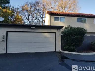Main picture of 27560 Rondell St