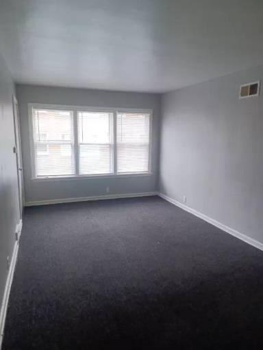 Main picture of 2605 W Victory Ln