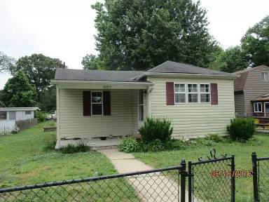 Main picture of 1303 North Rd