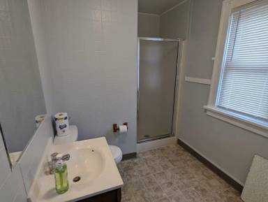 Main picture of 908 24th St