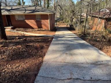 Main picture of 630 Lisa Ln