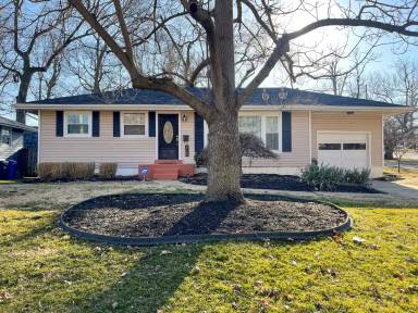 Main picture of 810 Saint Louis St