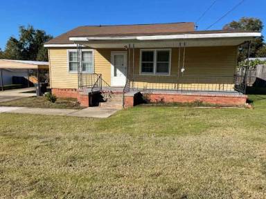 Main picture of 411 20th Ave