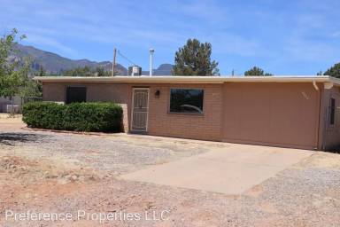 Main picture of 4952 S San Carlos Ave