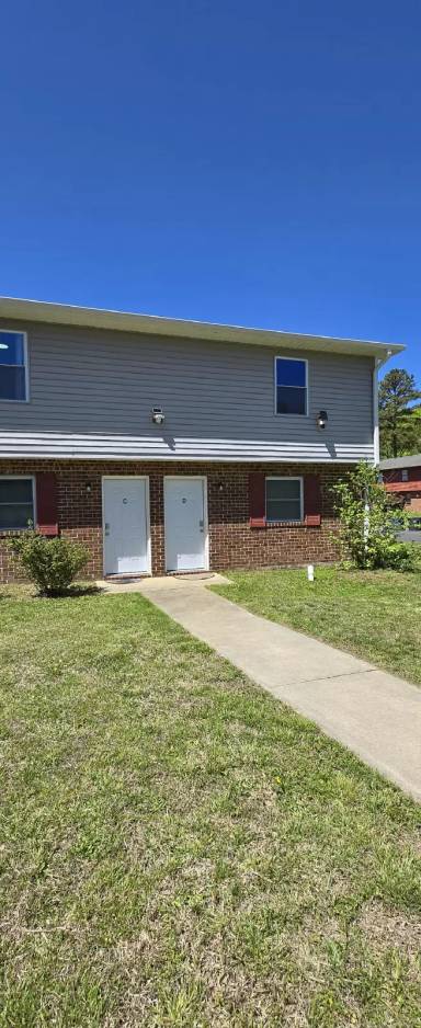 Main picture of 4215 Thames Ave