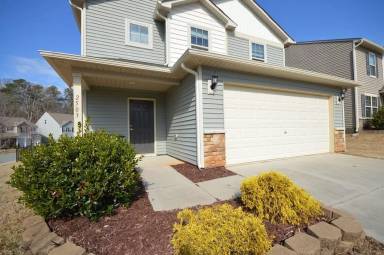 Main picture of 2503 Girvan Dr