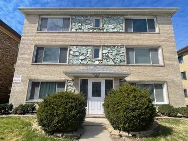 Main picture of 10912 S Keating Ave