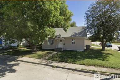Main picture of 302 N Tyler St