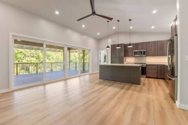 Main picture of 2282 Kamaile St