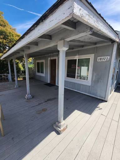 Main picture of 18377 Main St
