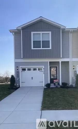Main picture of 8122 Bartholomew Ct