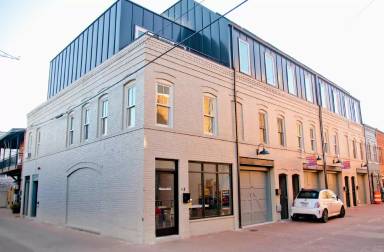 Main picture of 1307 Linden Ct NE