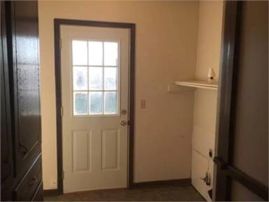 Main picture of 704 Ashley Dr
