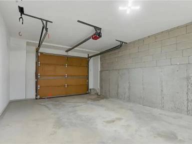 Main picture of 39 Waterview Dr