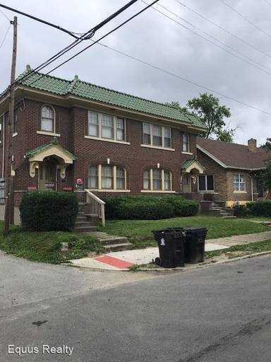 Main picture of 672 Lindell Ave