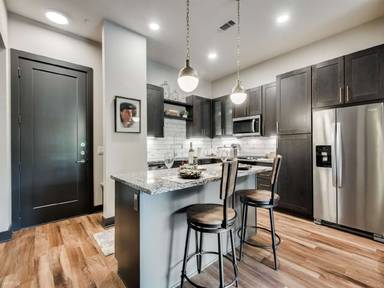 Main picture of 4829 McKinney Ave