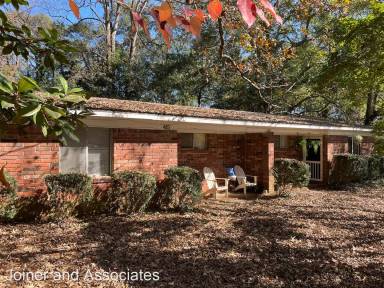 Main picture of 425 Carlton Ter