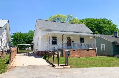 Main picture of 12 Pettee St