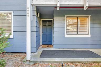 Main picture of 1404 Birchwood Ct