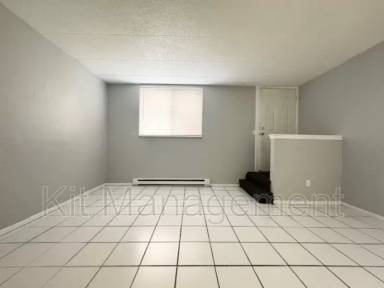 Main picture of 5722 Gay St