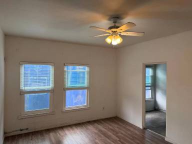 Main picture of 1562 7th Ave