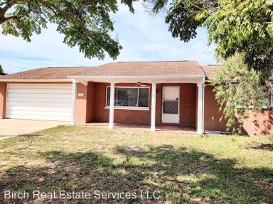 Main picture of 5621 Moog Rd