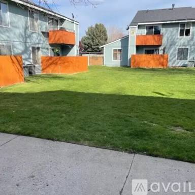 Main picture of Neil Rd Apartments