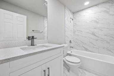 Main picture of 2213 Kenneth Ave S