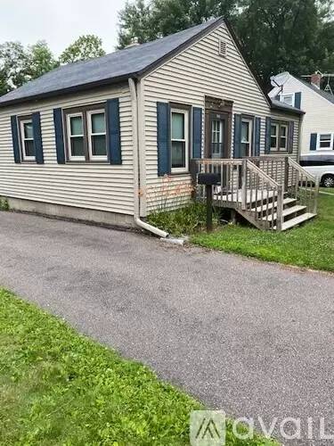Main picture of 910 N 9th Ave