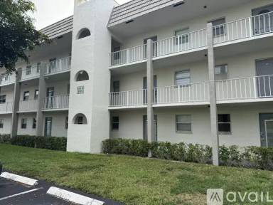 Main picture of 8100 Sunrise Lakes Blvd