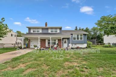 Main picture of 46 Evergreen Ln