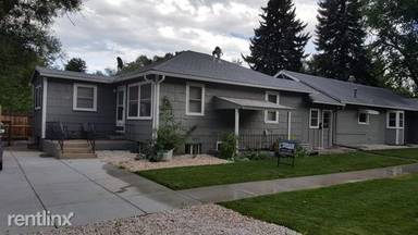 Main picture of 222 1/2 S Loomis Ave