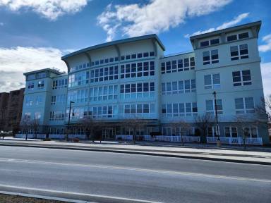 Main picture of 10 Ocean Ave