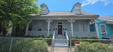 Main picture of 2213 Avenue K