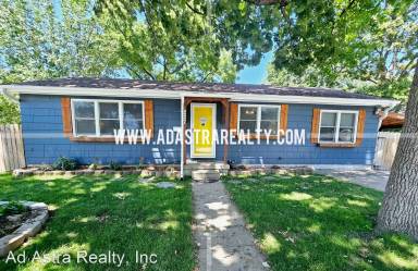 Main picture of 227 S Walnut St